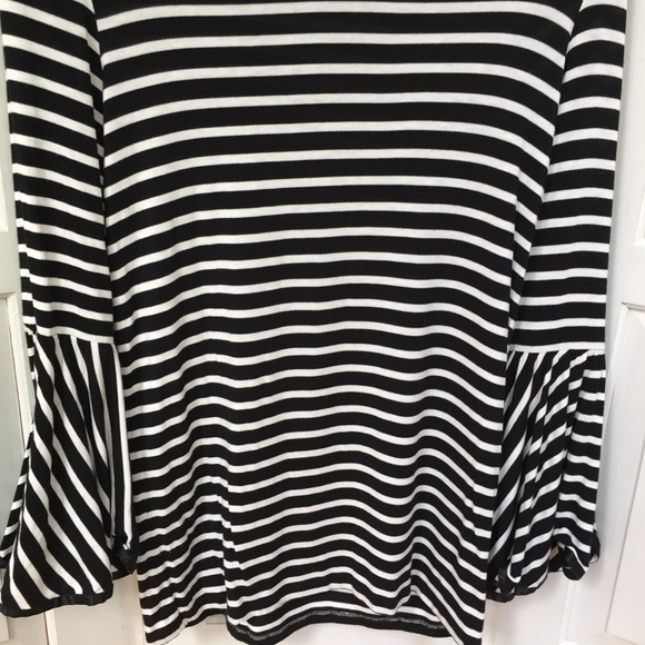 Maette Black & White Striped Bell Sleeve Top - Picture 3 of 15